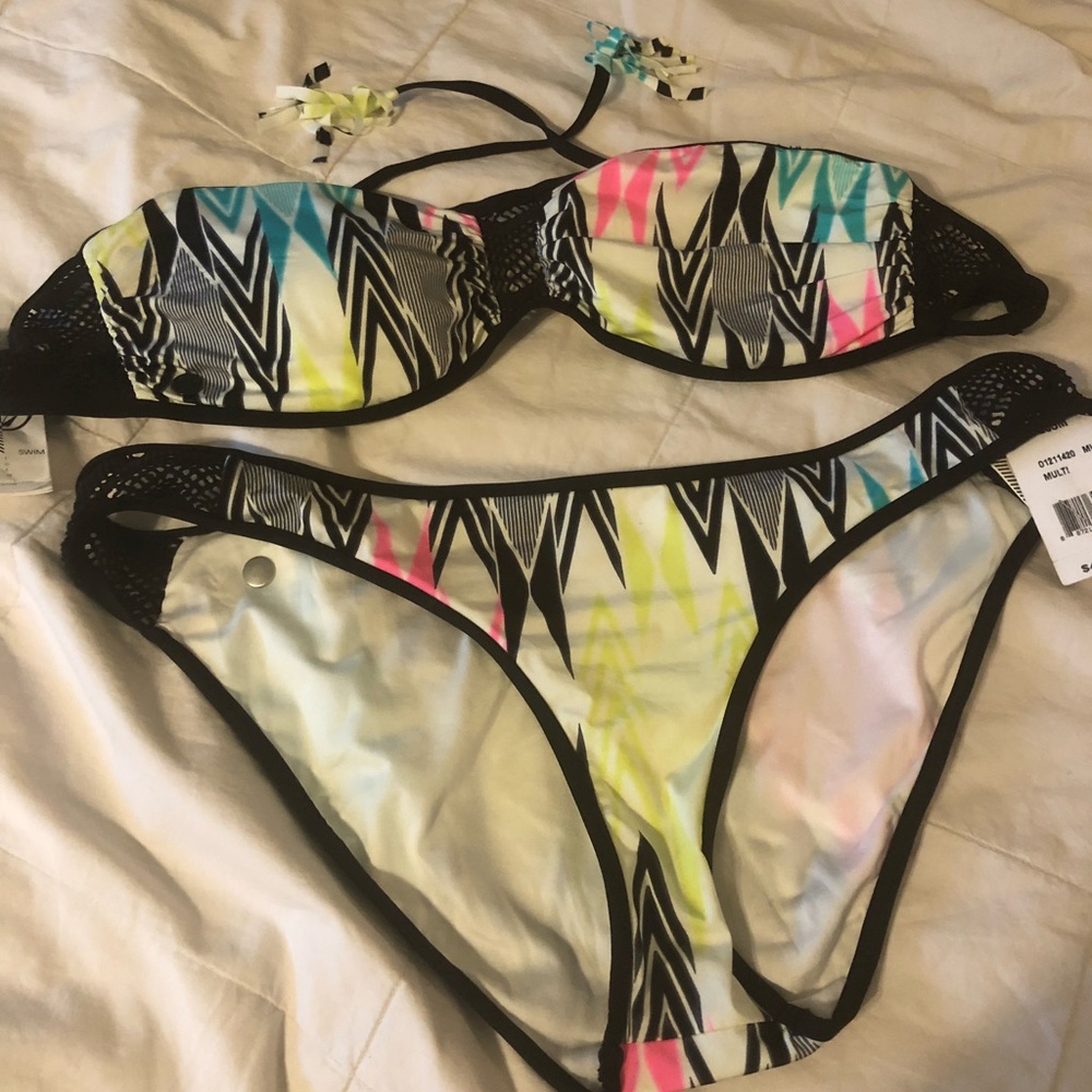 Volcom multi color w/crochet bikini